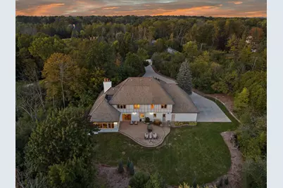 2751 W Deer Creek Ct, River Hills, WI 53217 - Photo 89