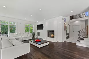 2751 W Deer Creek Ct, River Hills, WI 53217 - Photo 23