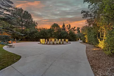 2751 W Deer Creek Ct, River Hills, WI 53217 - Photo 93