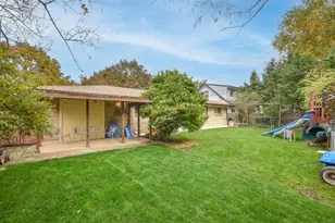 10723 W Rohr Ave, Milwaukee, WI 53225 - Photo 29