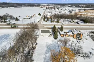 N56W18773 Silver Spring Dr, Menomonee Falls, WI 53051 - Photo 9