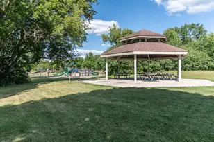 1280 Swallow Rd, Waukesha, WI 53189 - Photo 81