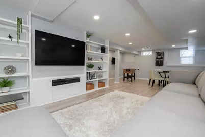 1280  Swallow Rd, Waukesha, WI 53189 - Photo 5