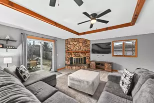 11915 W Rio St, Milwaukee, WI 53225 - Photo 15