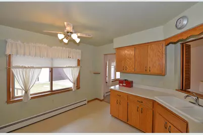 59  Virginia St, Racine, WI 53405 - Photo 11