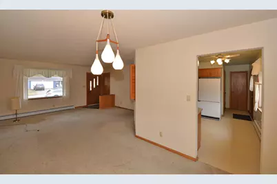 59  Virginia St, Racine, WI 53405 - Photo 7