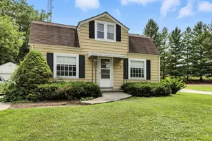 615 Roosevelt Dr, West Bend, WI 53090 - Photo 1