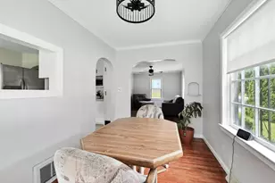 615 Roosevelt Dr, West Bend, WI 53090 - Photo 15