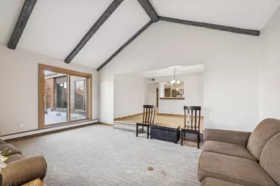 6100 W Stonehedge Dr #Unit 306, Greenfield, WI 53220 - Photo 7