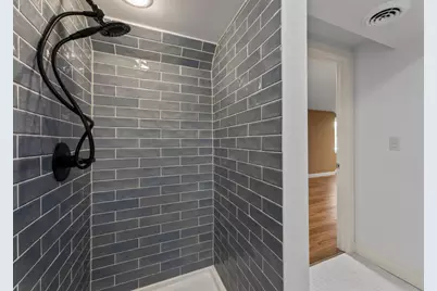 711  Division St, Delafield, WI 53018 - Photo 21