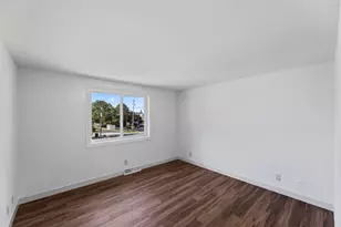 711 Division St, Delafield, WI 53018 - Photo 13