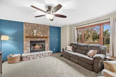 301 S Summerset Dr, Racine, WI 53406 - Photo 17