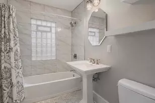 4151 N Prospect Ave, Shorewood, WI 53211 - Photo 13