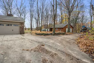 11693 Sherman Rd, Cedarburg, WI 53012 - Photo 5
