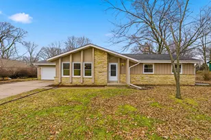 2504 N 112th St, Wauwatosa, WI 53226 - Photo 1