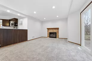 2504 N 112th St, Wauwatosa, WI 53226 - Photo 15