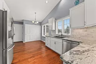 4575 Turtle Creek Dr, Brookfield, WI 53005 - Photo 5