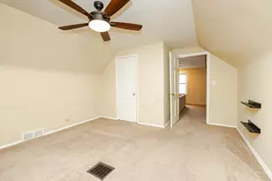 9144 W Park Hill Ave, Milwaukee, WI 53226 - Photo 23