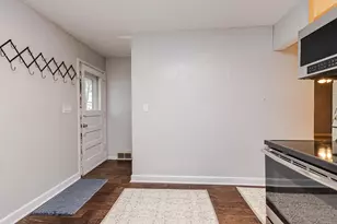 9144 W Park Hill Ave, Milwaukee, WI 53226 - Photo 9