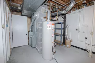 9144 W Park Hill Ave, Milwaukee, WI 53226 - Photo 29