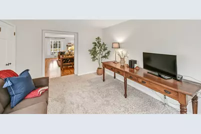 4339 N Alpine Ave, Shorewood, WI 53211 - Photo 17