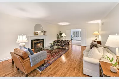 4339 N Alpine Ave, Shorewood, WI 53211 - Photo 5