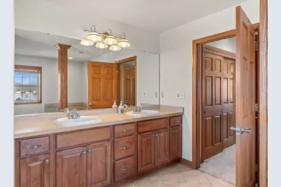 W172N7862  Shady Ln, Menomonee Falls, WI 53051 - Photo 29