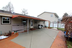 8028 W Van Beck Ave, Milwaukee, WI 53220 - Photo 25