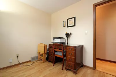 8028 W Van Beck Ave, Milwaukee, WI 53220 - Photo 37