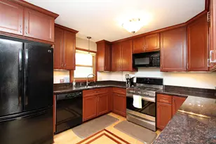 8028 W Van Beck Ave, Milwaukee, WI 53220 - Photo 9