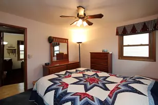 8028 W Van Beck Ave, Milwaukee, WI 53220 - Photo 35