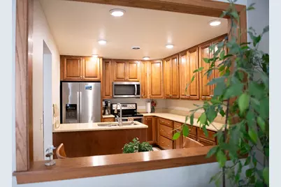 1040  Prairie Dr #23, Racine, WI 53406 - Photo 3