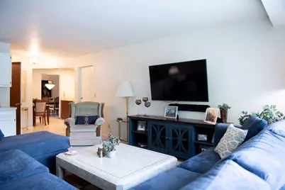 1040  Prairie Dr #23, Racine, WI 53406 - Photo 7