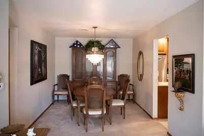 1040  Prairie Dr #23, Racine, WI 53406 - Photo 5