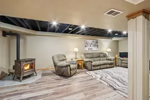 14320 W Fieldpointe Dr, New Berlin, WI 53151 - Photo 53