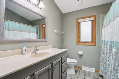 14320 W Fieldpointe Dr, New Berlin, WI 53151 - Photo 31