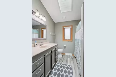 14320 W Fieldpointe Dr, New Berlin, WI 53151 - Photo 33