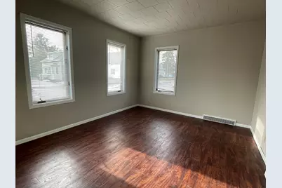 1424  Mehrtens Ave, Sheboygan, WI 53081 - Photo 7