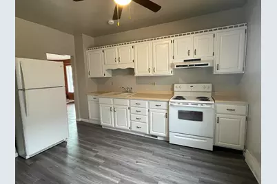 1424  Mehrtens Ave, Sheboygan, WI 53081 - Photo 5