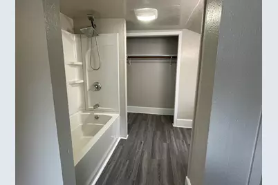 1424  Mehrtens Ave, Sheboygan, WI 53081 - Photo 9