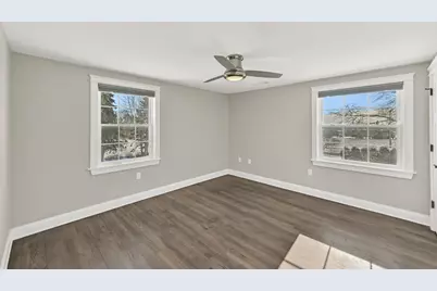 12312 W Donges Bay Rd, Mequon, WI 53097 - Photo 19