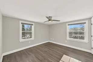 12312 W Donges Bay Rd, Mequon, WI 53097 - Photo 19