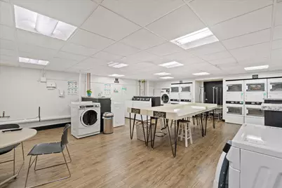 2525 S Shore Dr #UNIT 18B, Milwaukee, WI 53207 - Photo 11