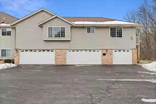 9151 S Aspen Dr, Oak Creek, WI 53154 - Photo 17