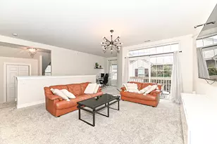 2245 W Vista Bella Dr, Oak Creek, WI 53154 - Photo 3