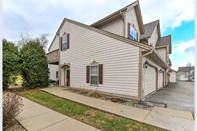 2245 W Vista Bella Dr #201, Oak Creek, WI 53154 - Photo 33