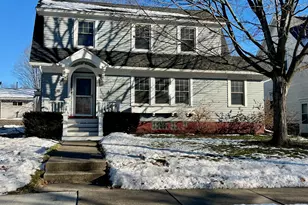 809 Richards Ave, Watertown, WI 53094 - Photo 1