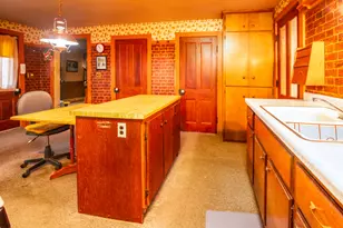 1412 S 9th St, Watertown, WI 53094 - Photo 5