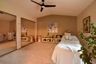 15731 W Brook Dr, New Berlin, WI 53151 - Photo 15