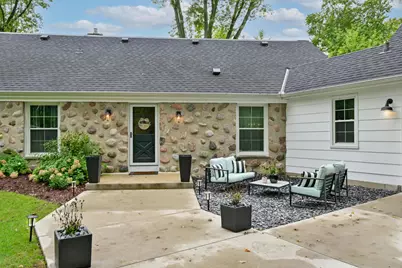 1005  Lone Tree Rd, Elm Grove, WI 53122 - Photo 31